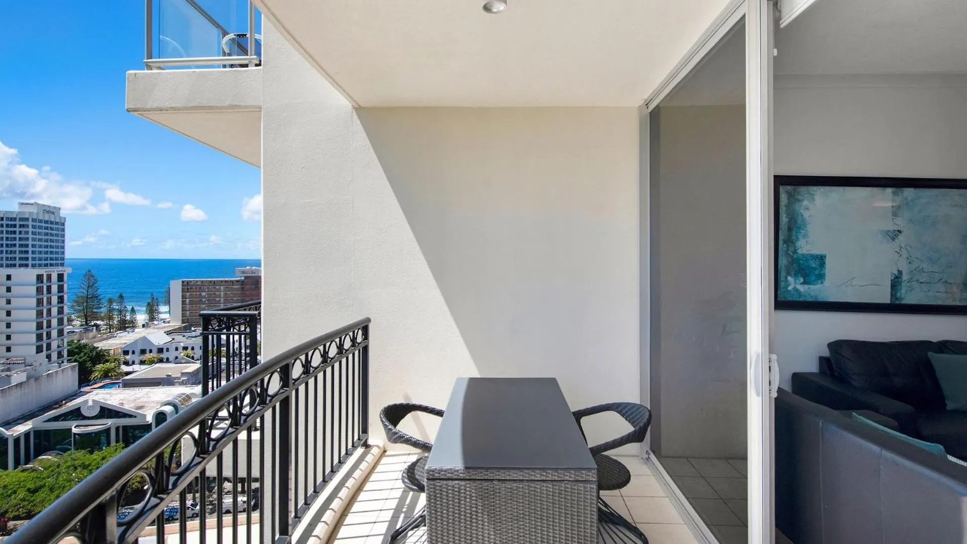 Chevron Renaissance Two Bedroom Ocean Views - Coasthm Gold Coast Apartment