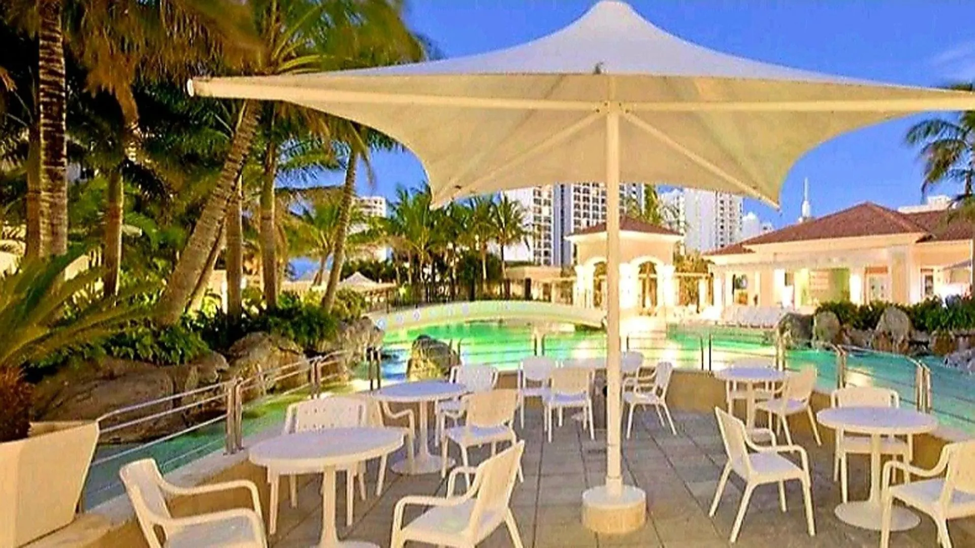 Apartment Chevron Renaissance Two Bedroom Ocean Views - Coasthm Gold Coast