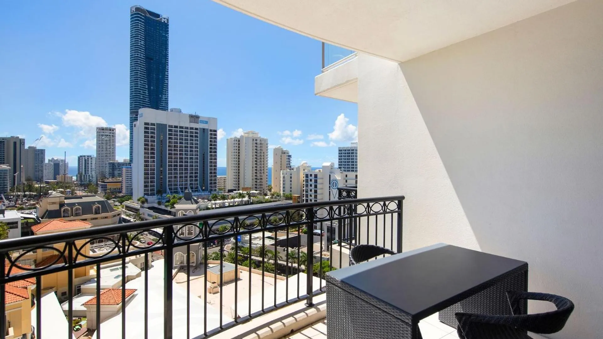 Apartment Chevron Renaissance Two Bedroom Ocean Views - Coasthm Gold Coast