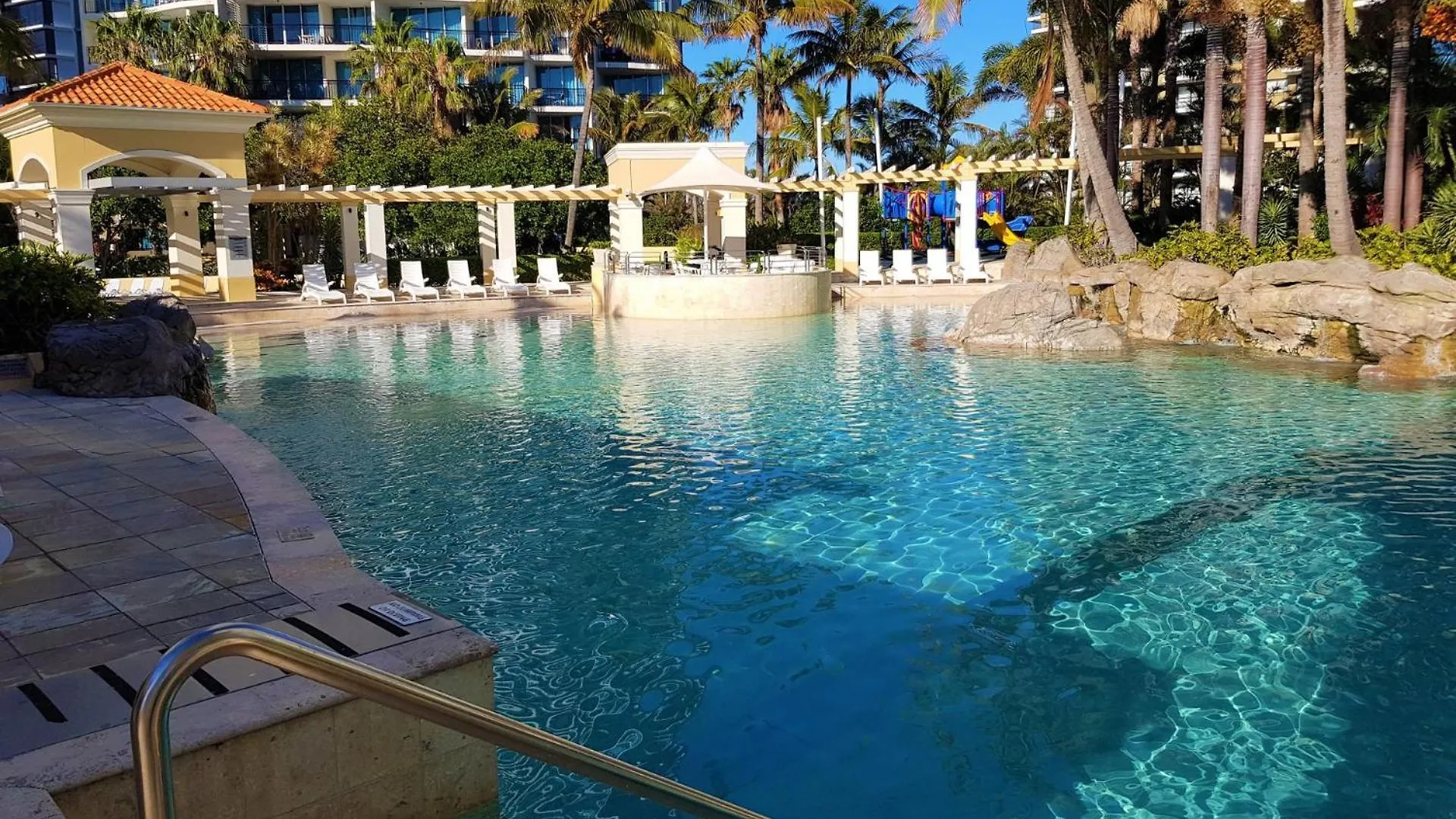 Chevron Renaissance Two Bedroom Ocean Views - Coasthm Gold Coast Australia