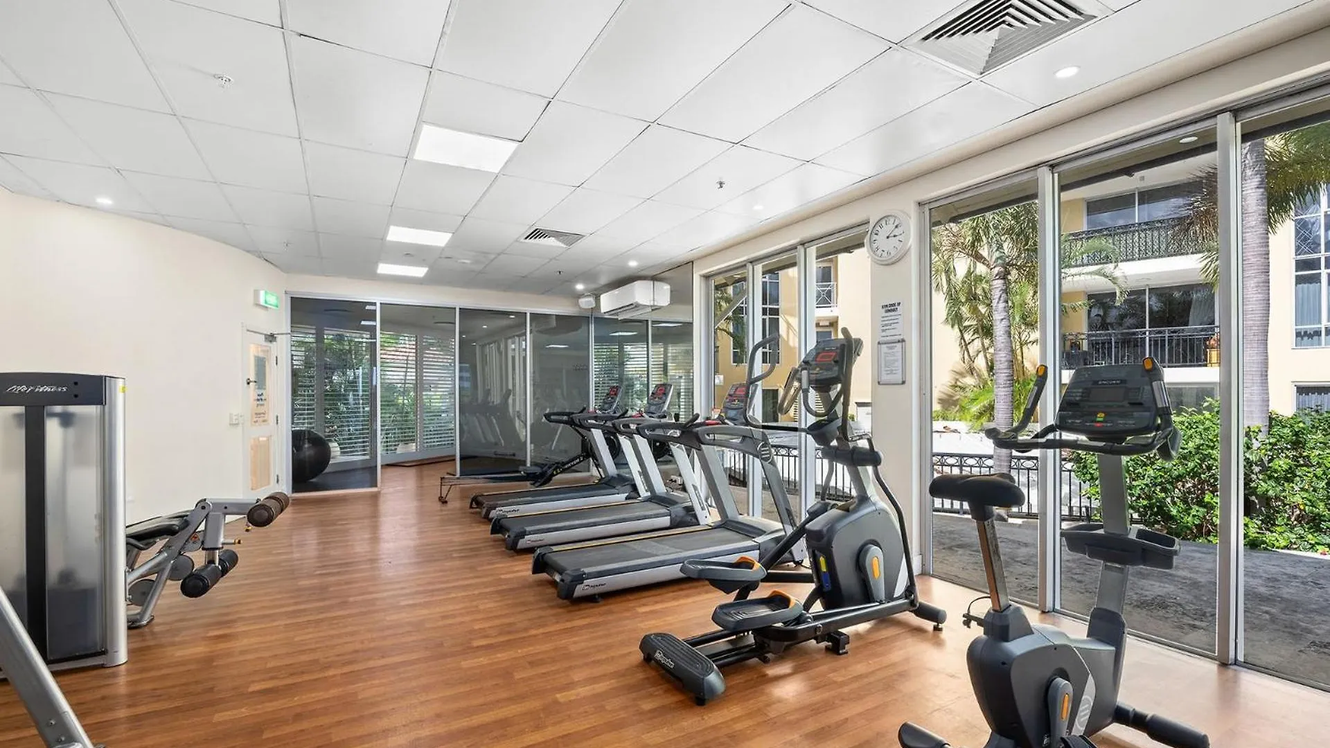 Apartment Chevron Renaissance Two Bedroom Ocean Views - Coasthm Gold Coast